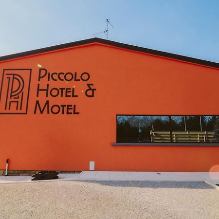 Piccolo Hotel Palosco ภายนอก รูปภาพ